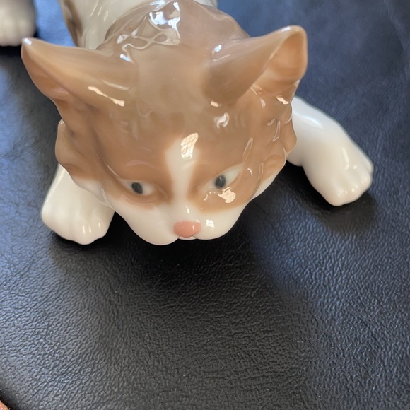 Lladró Playful Cat 5091 - Picture 2 of 5